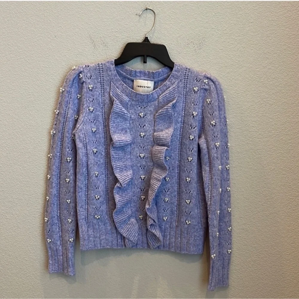 NWT Industry Ruffle Front Pointelle Pearl Crew Neck Size Medium Petite